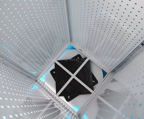 540mm Uzunluk 1440mm Yükseklik Dönen Vitrin, Dönen Pegboard Ekran Dört Taraflı