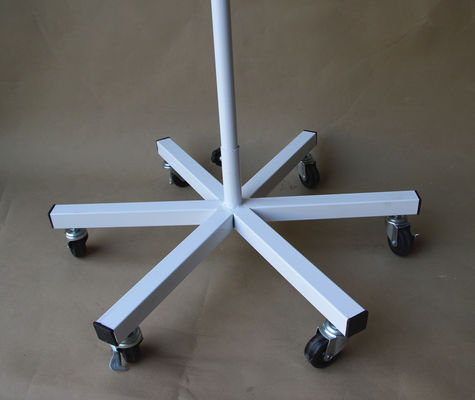 Takı için TUV Çok Fonksiyonlu Yükseklik 1500mm Dönen Ekran Standı